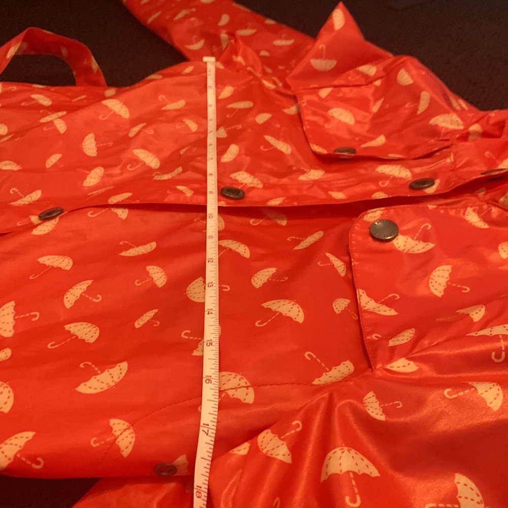 Rain coat - Picture 14 of 14